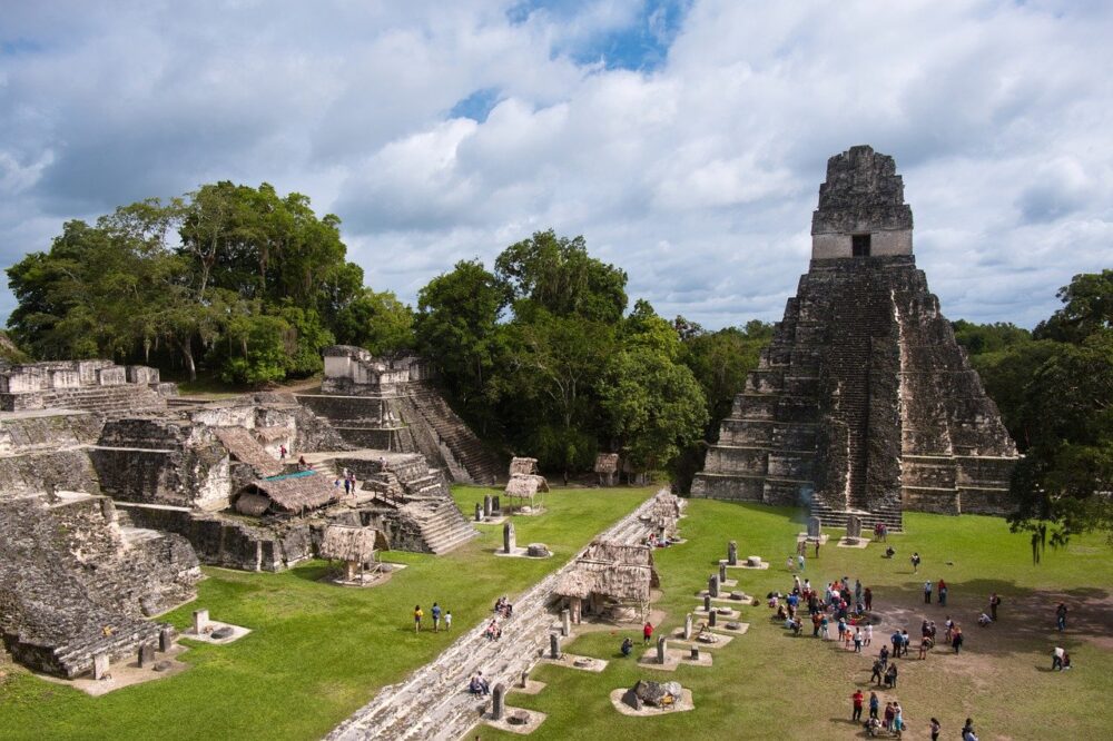 Piramide di Tikal