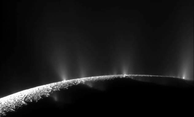 I geyser di Encelado